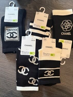 Fashion Black & White Logo Crew Socks Set